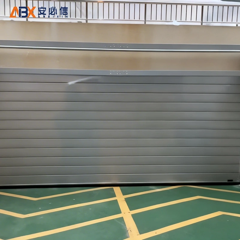 广州市铝质快速门