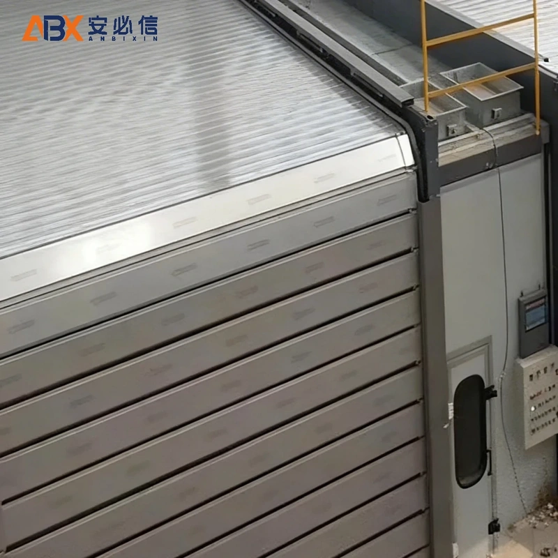 广州市螺旋式快速门